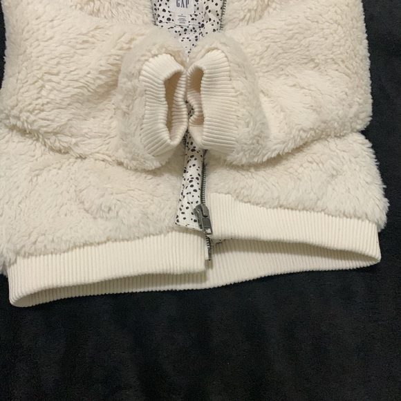 Teddy jacket from GAP! EUC like new. - Picture 5 of 7